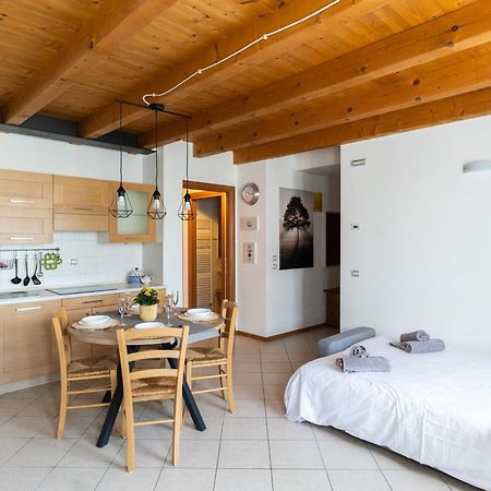 קאפרינו ורונזה Garda Lake & Relax - Cottage On The Hill מראה חיצוני תמונה